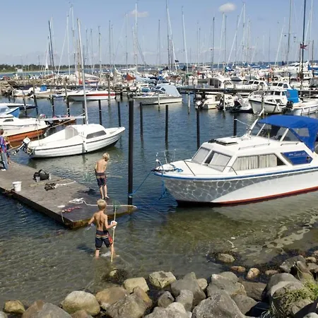 Lägenhetshotell Holmsborg
